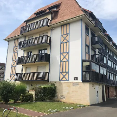 アパート Deauville Plage 2 *